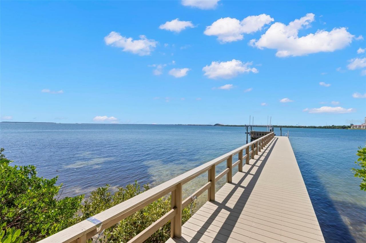 6199 54th Street S, Saint Petersburg, FL 33715 Photo