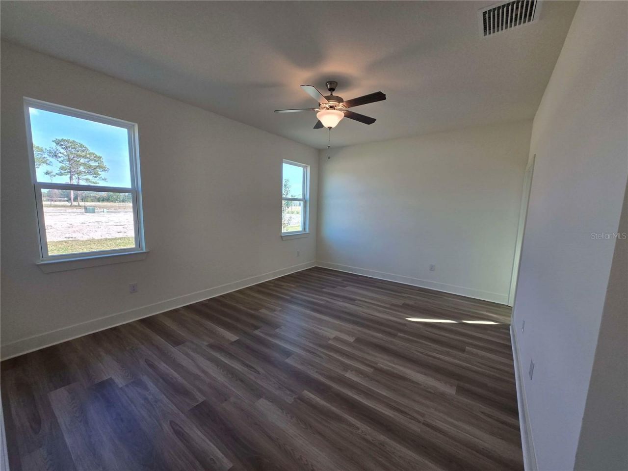 3827 Daybreak Run Loop, Spring Hill, FL 34609 Photo