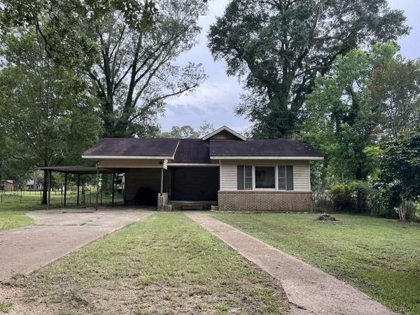 306 HIGHWAY 107 Highway, Center Point, LA 71323