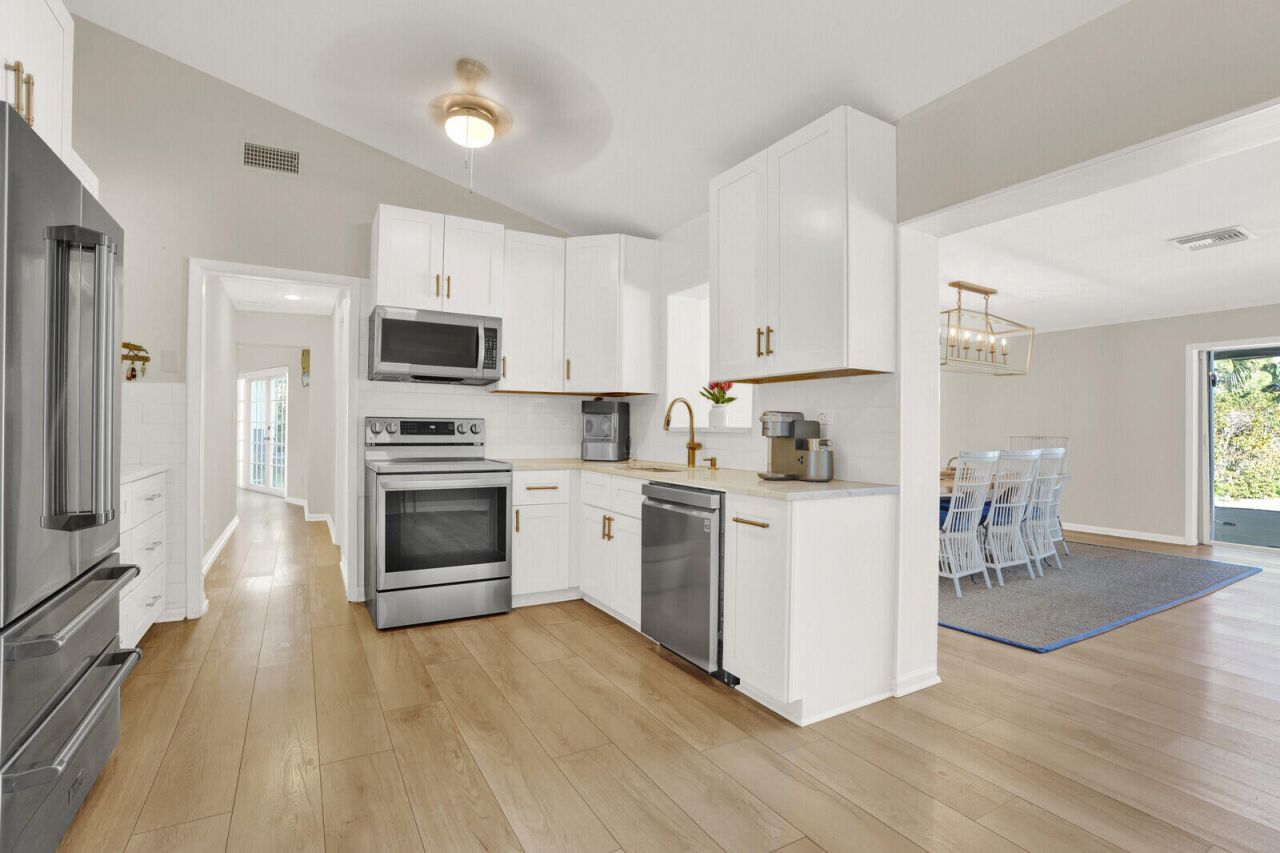 12980 Prosperity Farms Road, Palm Beach Gardens, FL 33410 Photo