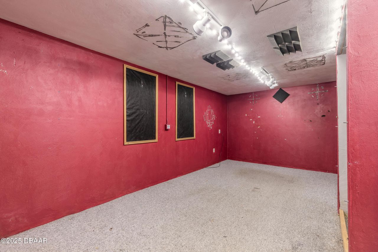 529 Ridgewood Avenue, Holly Hill, FL 32117 Photo