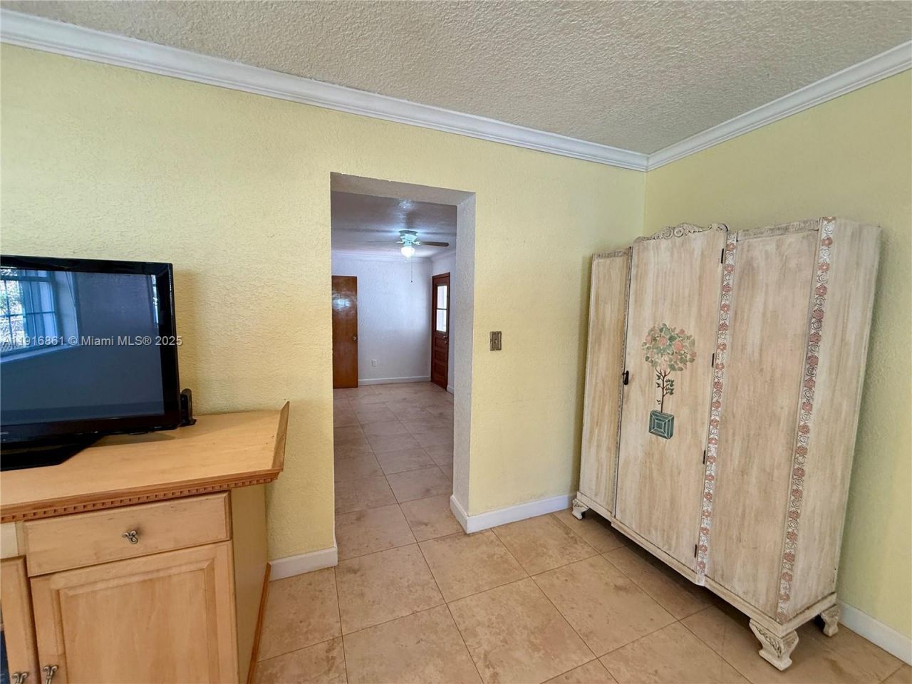 174 E 41st St, Hialeah, FL 33013 Photo