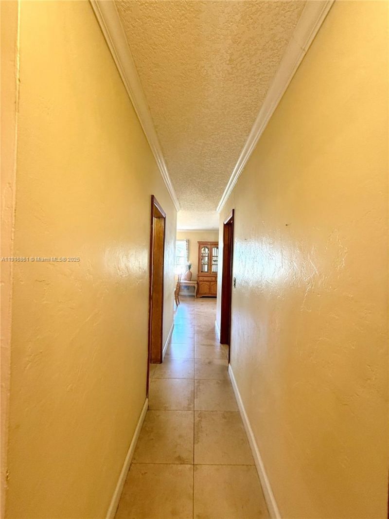 174 E 41st St, Hialeah, FL 33013 Photo