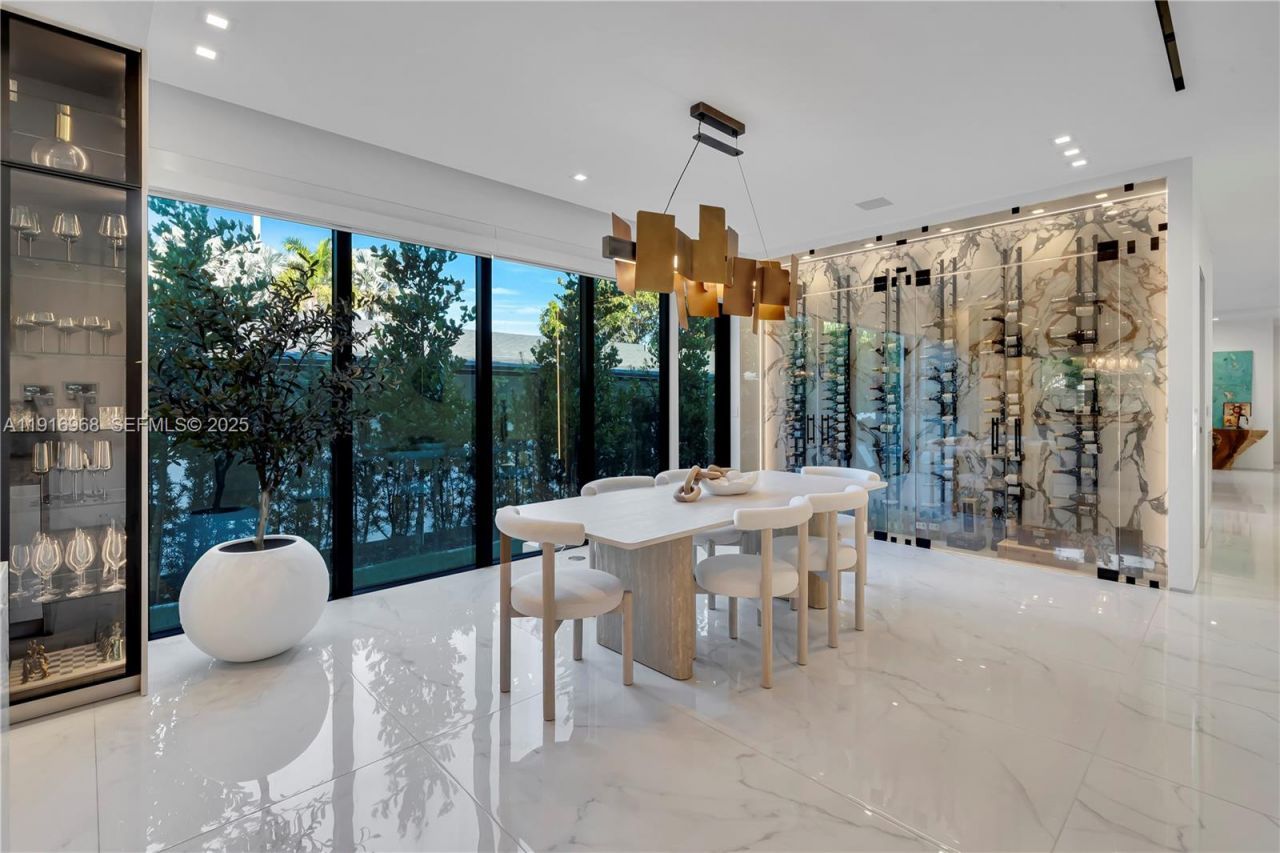 34 SW 26th Rd, Unit N/A, Miami, FL 33129 Photo