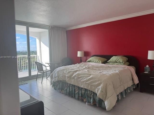 5401 Collins Ave, Unit 931, Miami Beach, FL 33140 Photo
