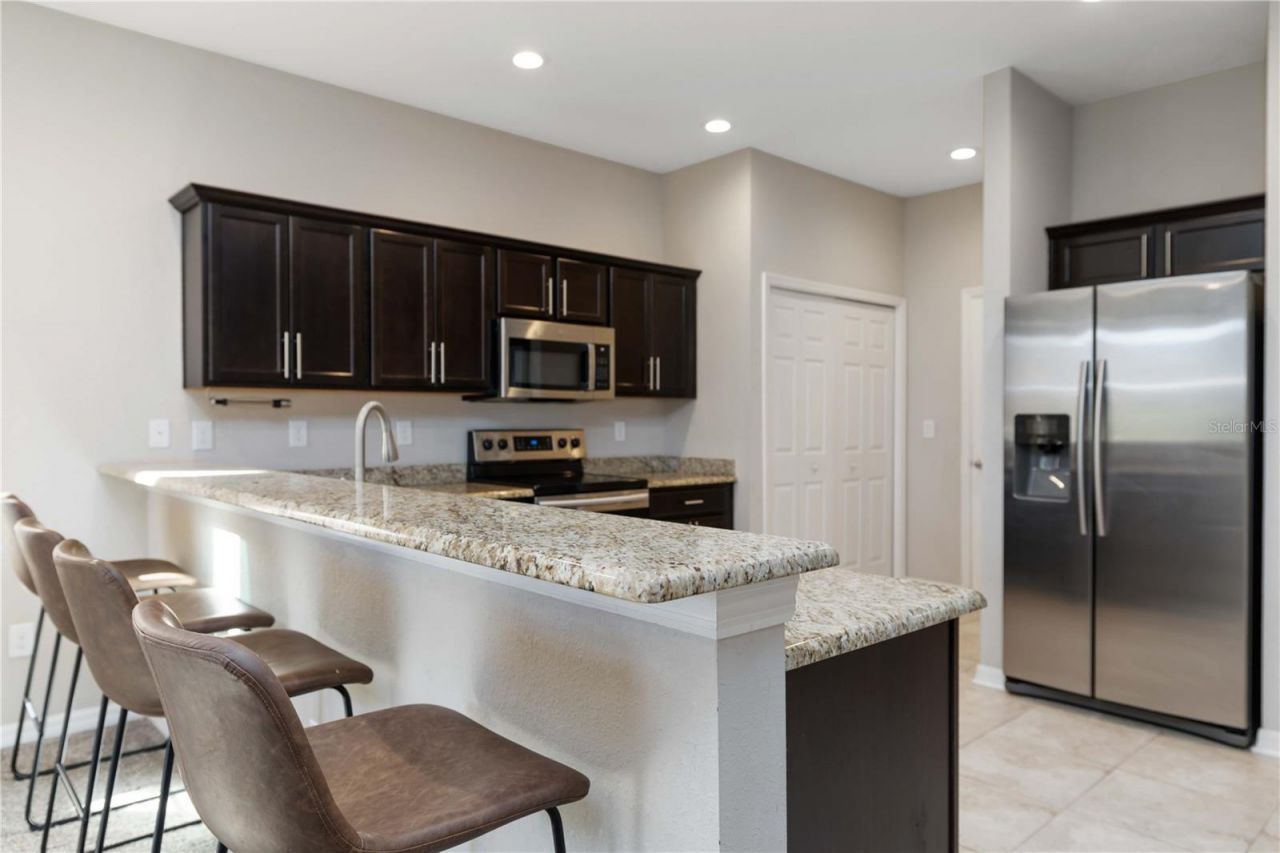1218 Grantham Drive, Sarasota, FL 34234 Photo