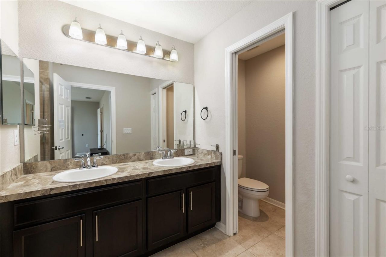 1218 Grantham Drive, Sarasota, FL 34234 Photo