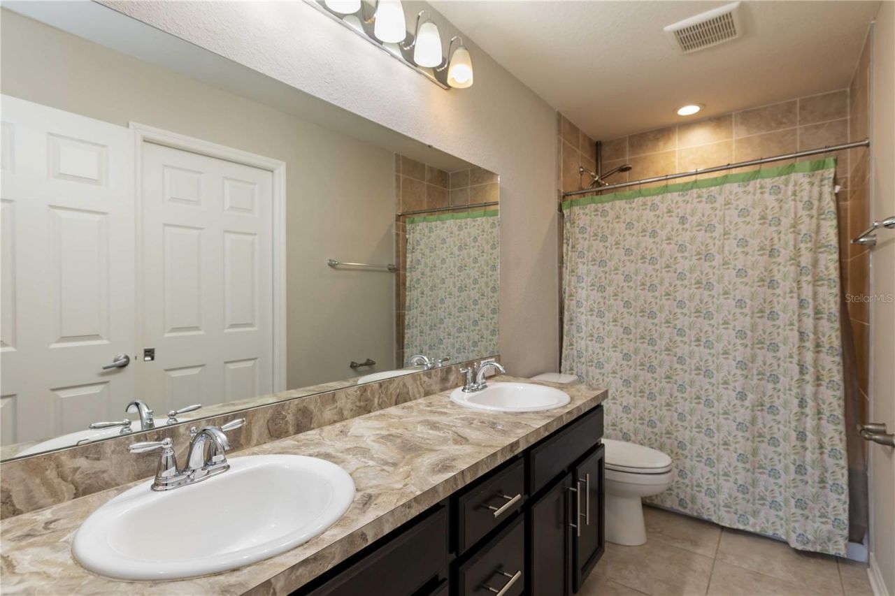 1218 Grantham Drive, Sarasota, FL 34234 Photo