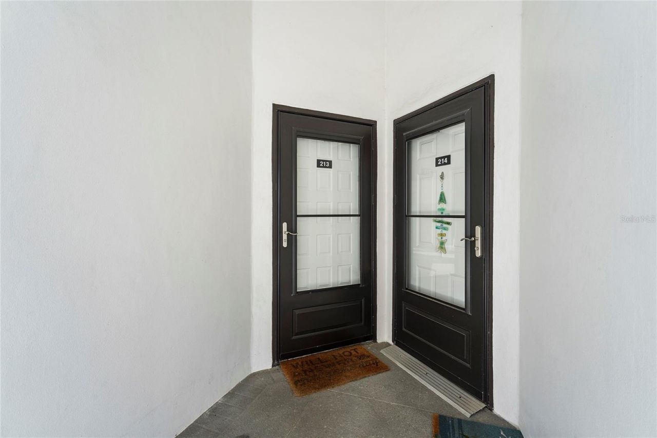 1007 Gulf Drive N, Unit 213, Bradenton Beach, FL 34217 Photo