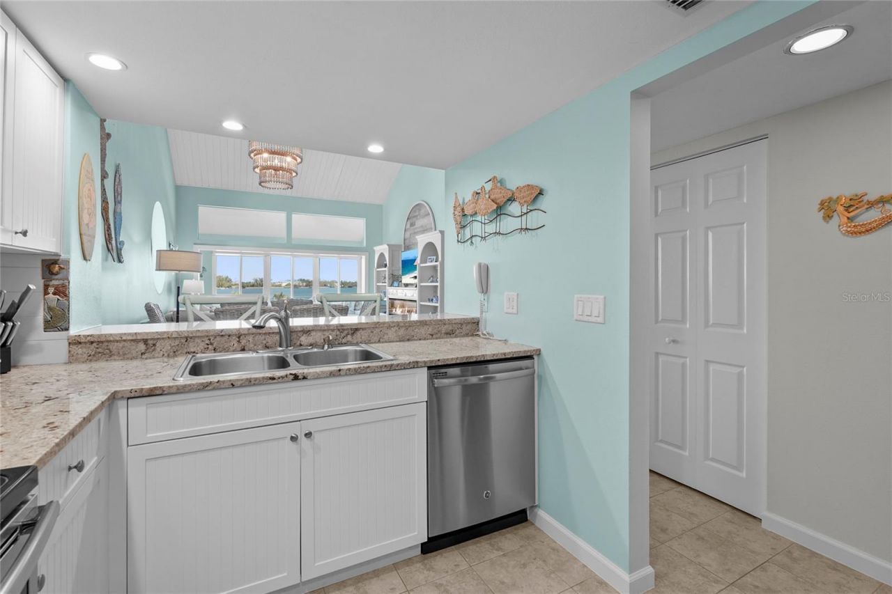 1007 Gulf Drive N, Unit 213, Bradenton Beach, FL 34217 Photo