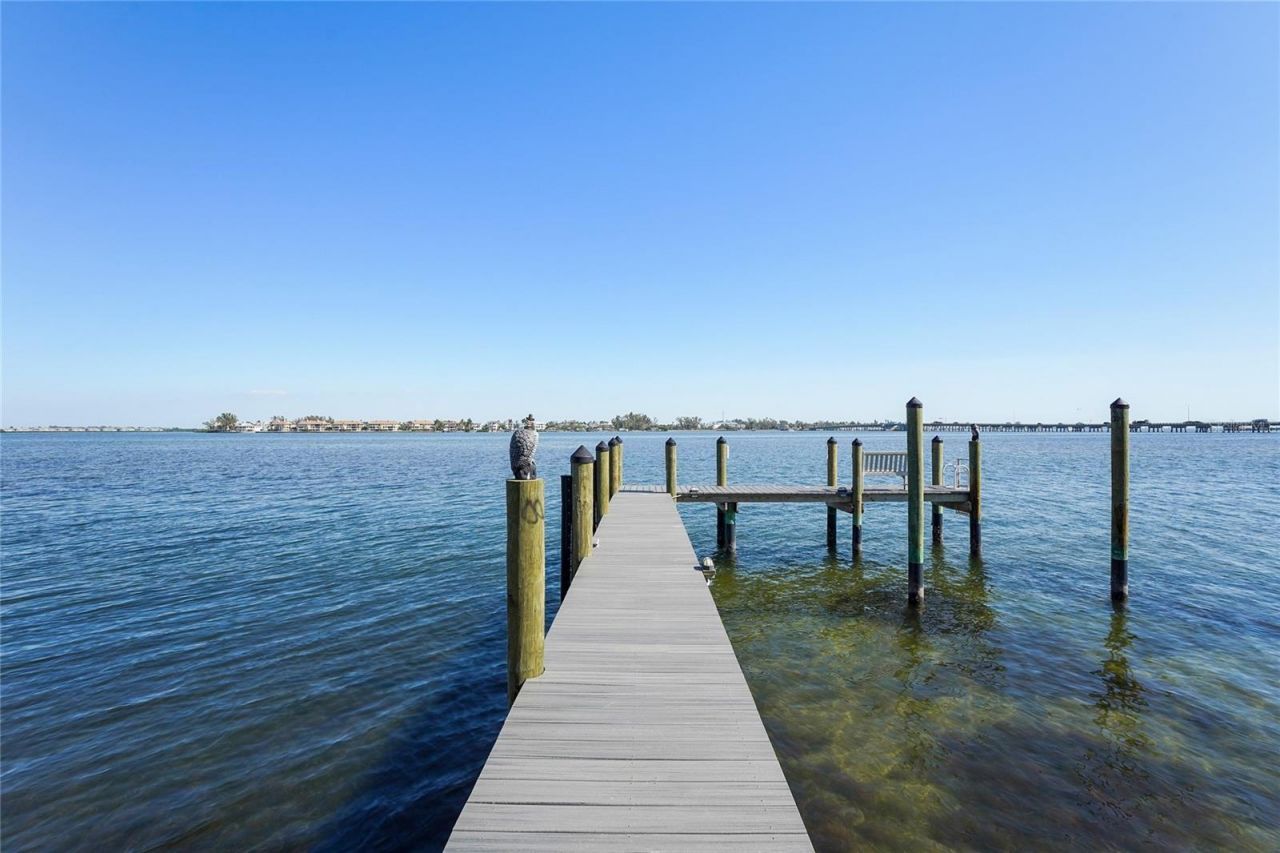 1007 Gulf Drive N, Unit 213, Bradenton Beach, FL 34217 Photo