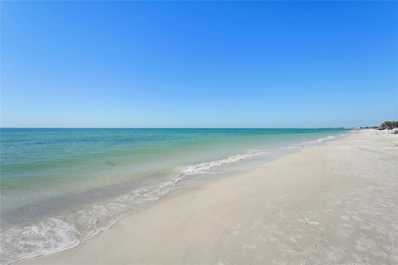 1007 Gulf Drive N, Unit 213, Bradenton Beach, FL 34217 Photo