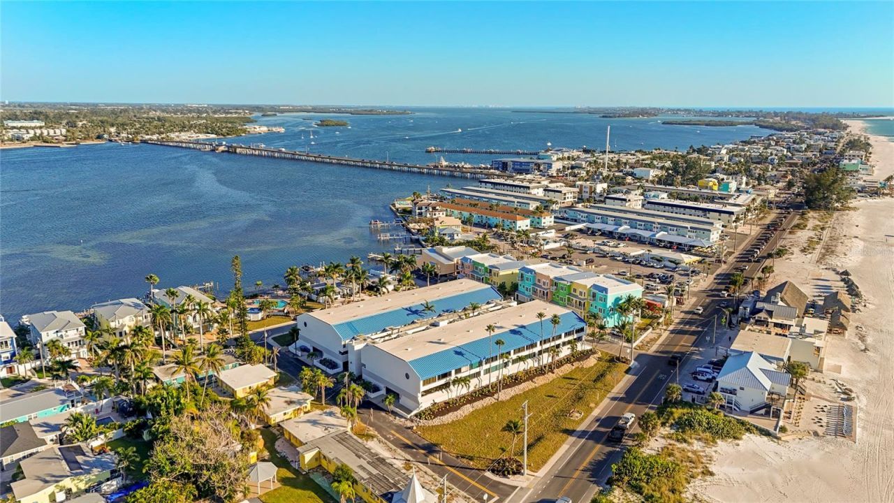 1007 Gulf Drive N, Unit 213, Bradenton Beach, FL 34217 Photo