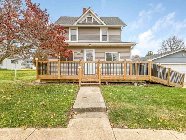 209 S ELIDA Street, WINNEBAGO, IL 61088