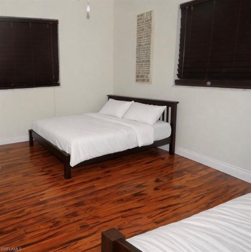 2207 NE 1st Ter, Cape Coral, FL 33909 Photo