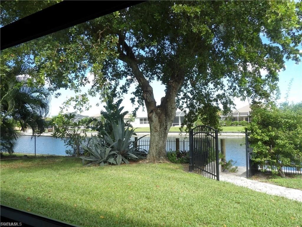 2207 NE 1st Ter, Cape Coral, FL 33909 Photo