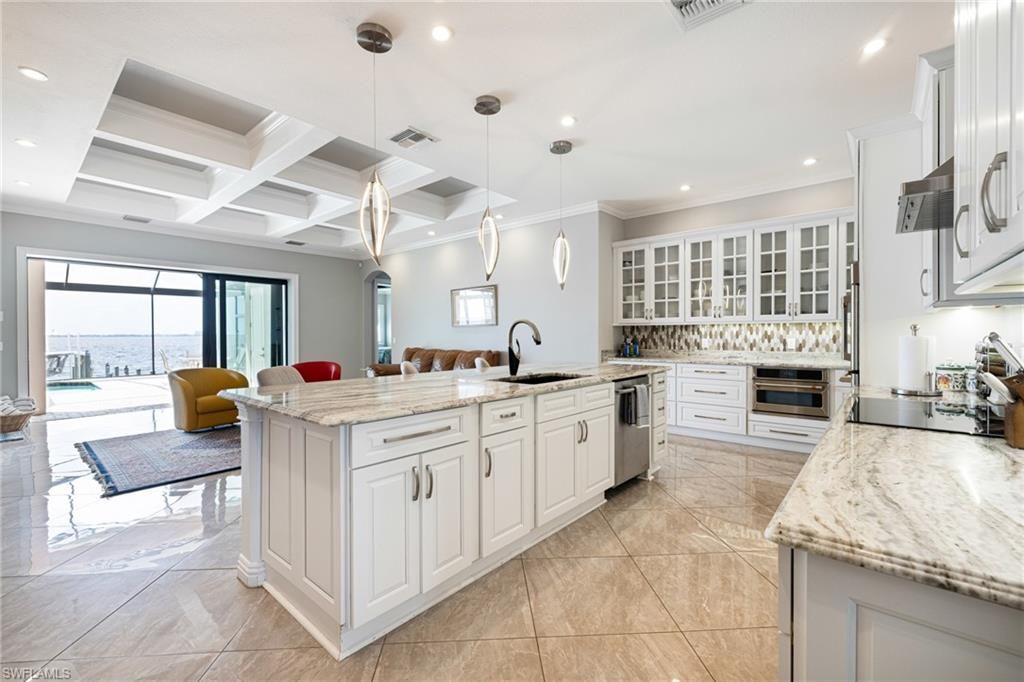 2262 SE 28th St, Cape Coral, FL 33904 Photo