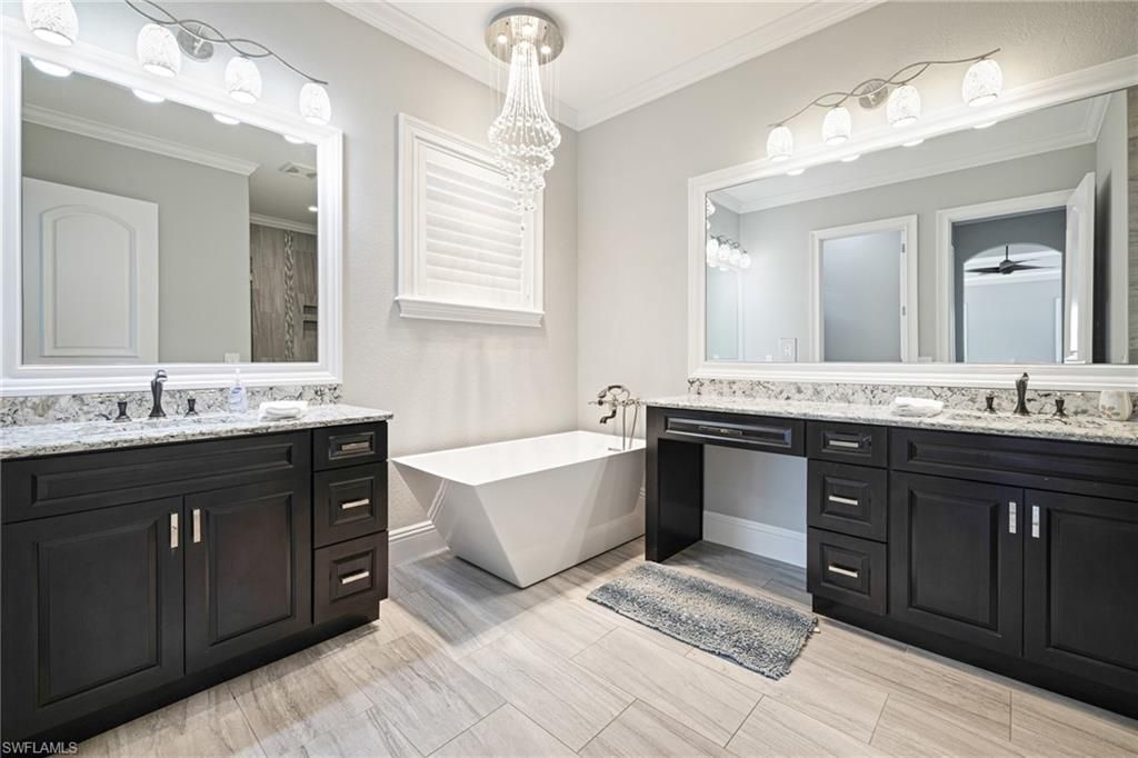 2262 SE 28th St, Cape Coral, FL 33904 Photo