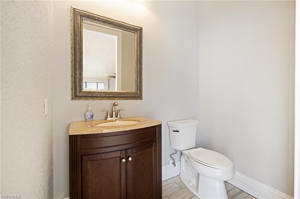 2262 SE 28th St, Cape Coral, FL 33904 Photo