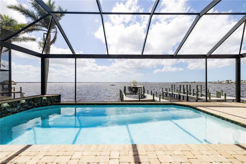 2262 SE 28th St, Cape Coral, FL 33904 Photo