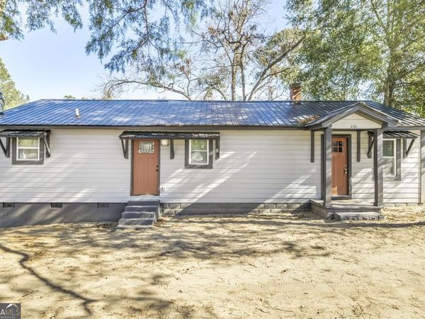 401 Pine Street, Dublin, GA 31021