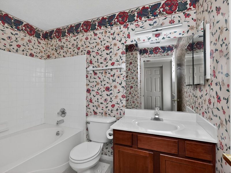 20 Parkside Drive, Florence, KY 41042 Photo 4