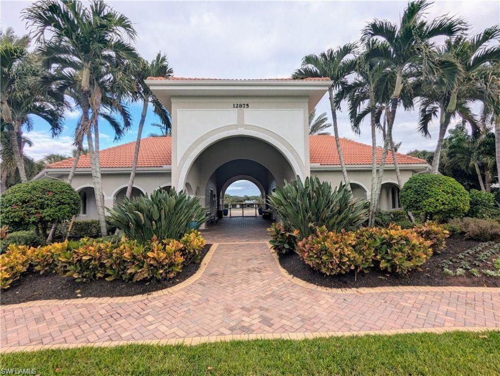 12839 Carrington Cir, Unit 8-102, Naples, FL 34105 Photo