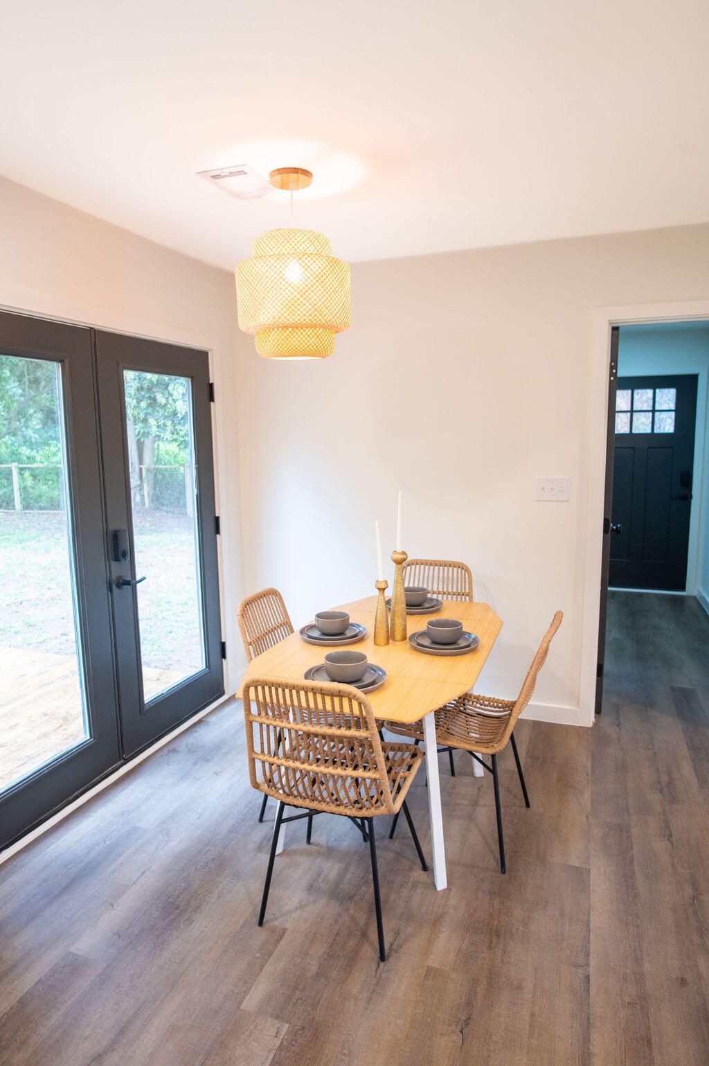 1733 Main Road Photo 11