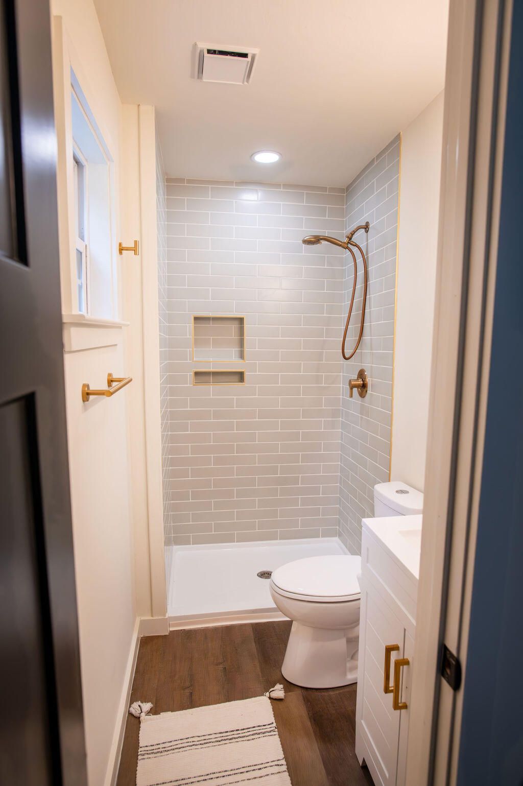 1733 Main Road Photo 17