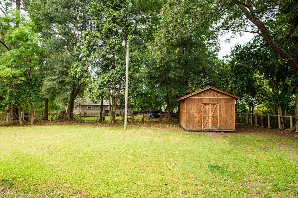 1733 Main Road Photo 5