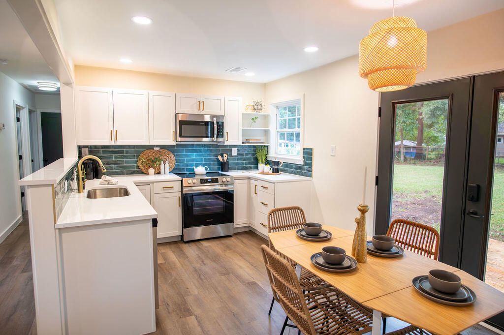 1733 Main Road Photo 8