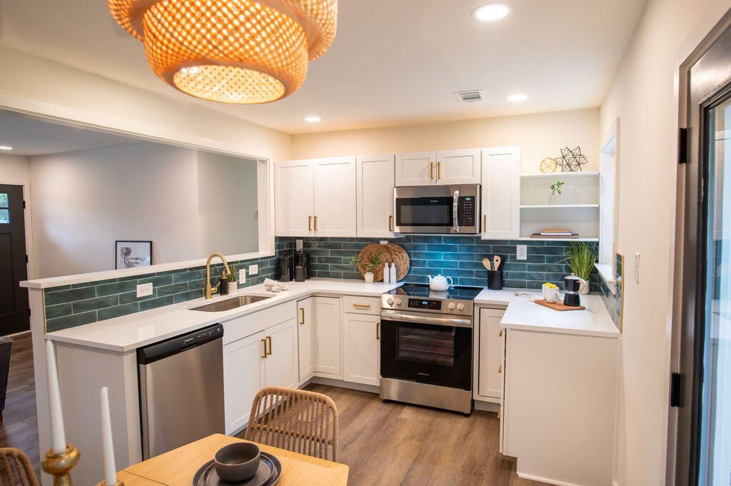 1733 Main Road Photo 9