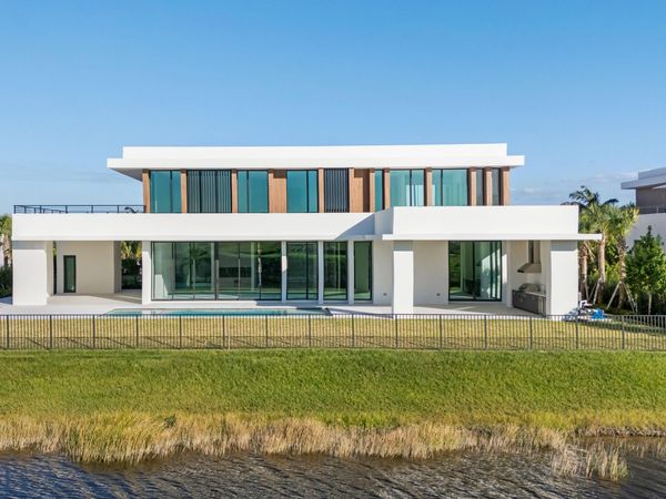 10947 Monte Rosa Drive, Palm Beach Gardens, FL 33412