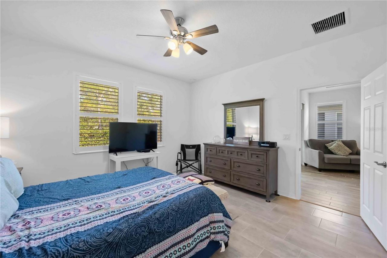 6081 Amberly Drive, Bradenton, FL 34208 Photo