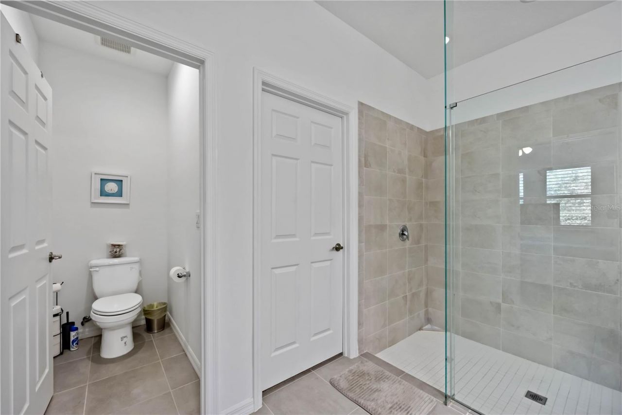 6081 Amberly Drive, Bradenton, FL 34208 Photo