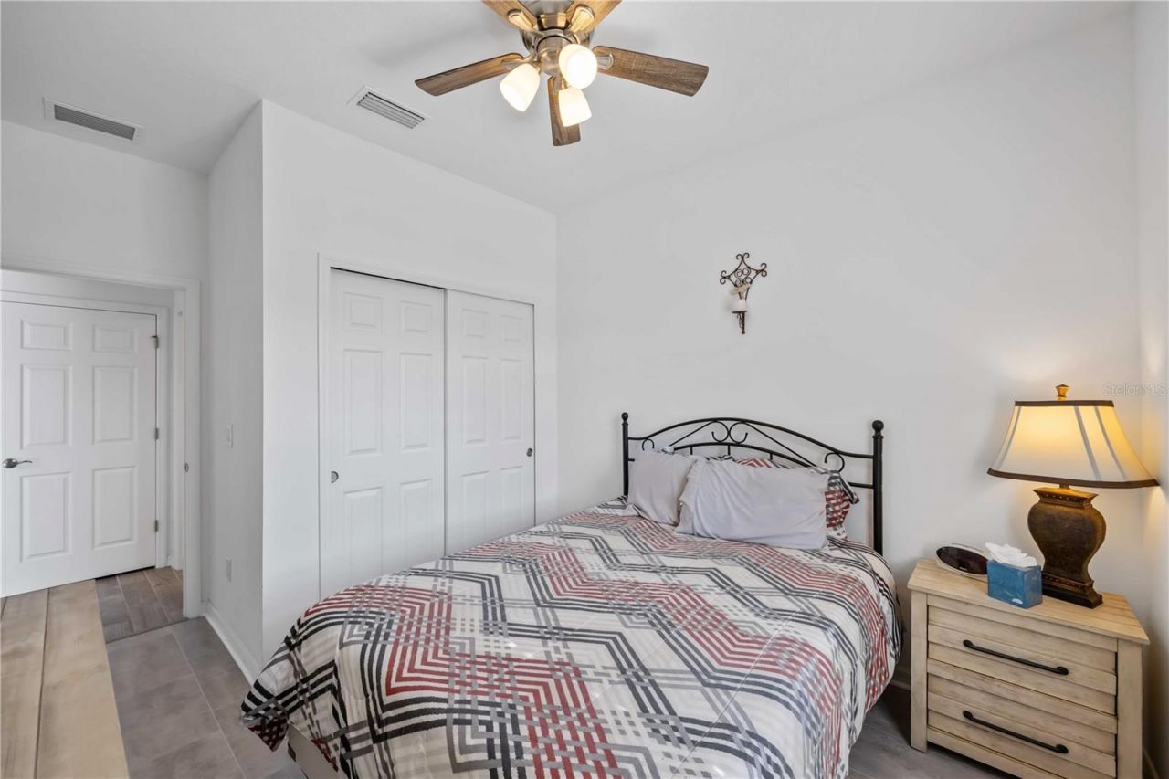 6081 Amberly Drive, Bradenton, FL 34208 Photo