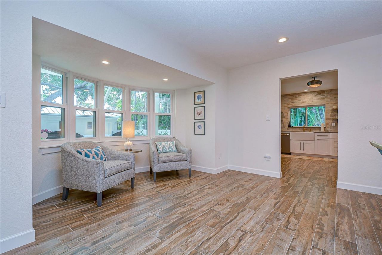 115 Buena Vista Drive S, Dunedin, FL 34698 Photo