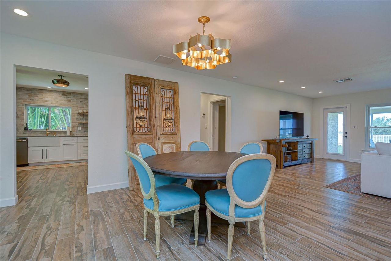 115 Buena Vista Drive S, Dunedin, FL 34698 Photo