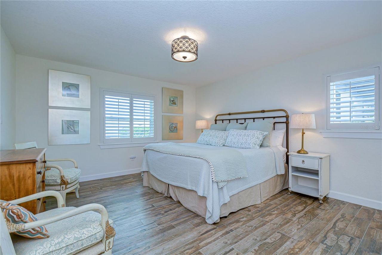 115 Buena Vista Drive S, Dunedin, FL 34698 Photo