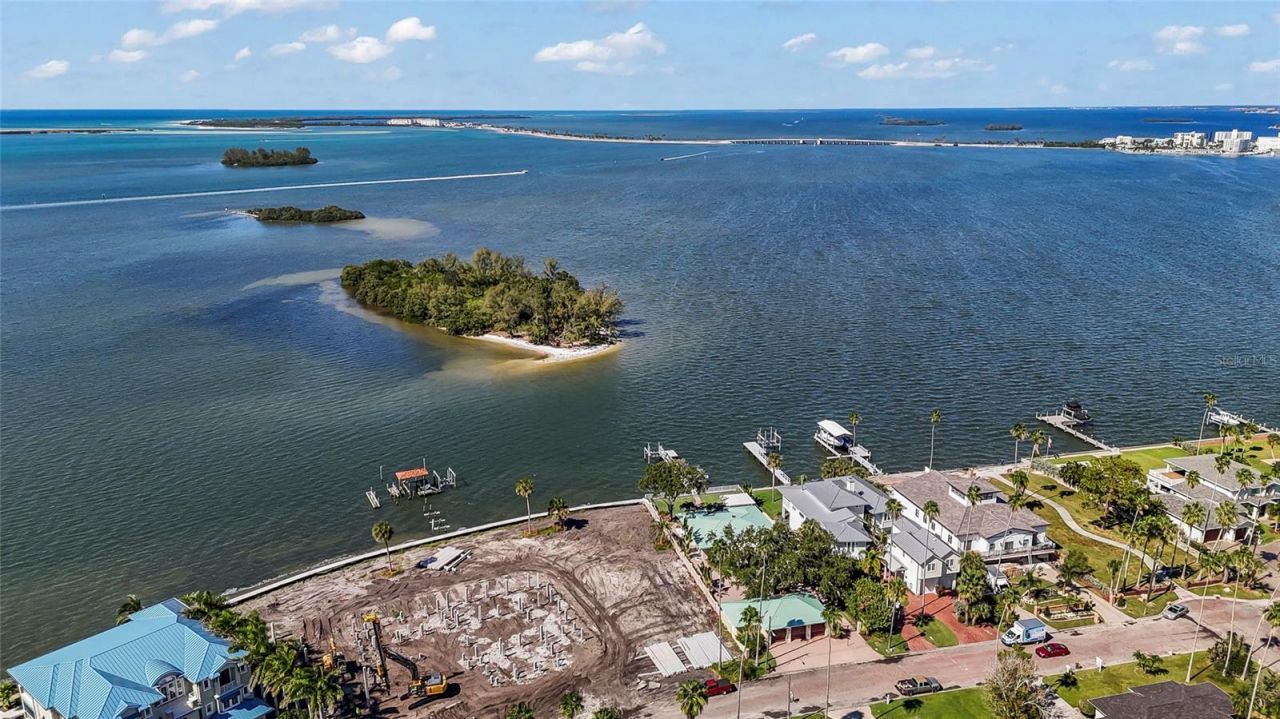 115 Buena Vista Drive S, Dunedin, FL 34698 Photo