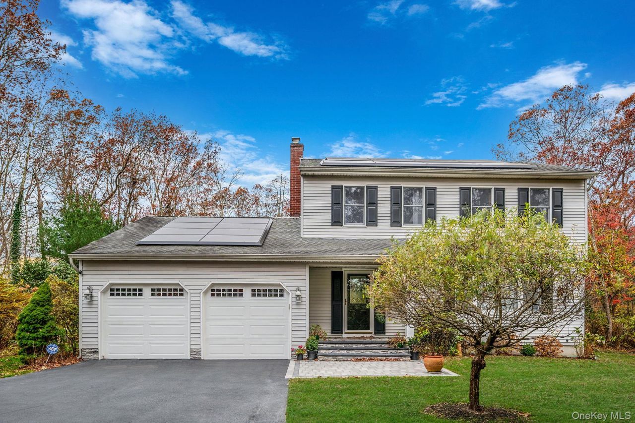 202 Gerard Road, Yaphank, NY 11980 Main Photo