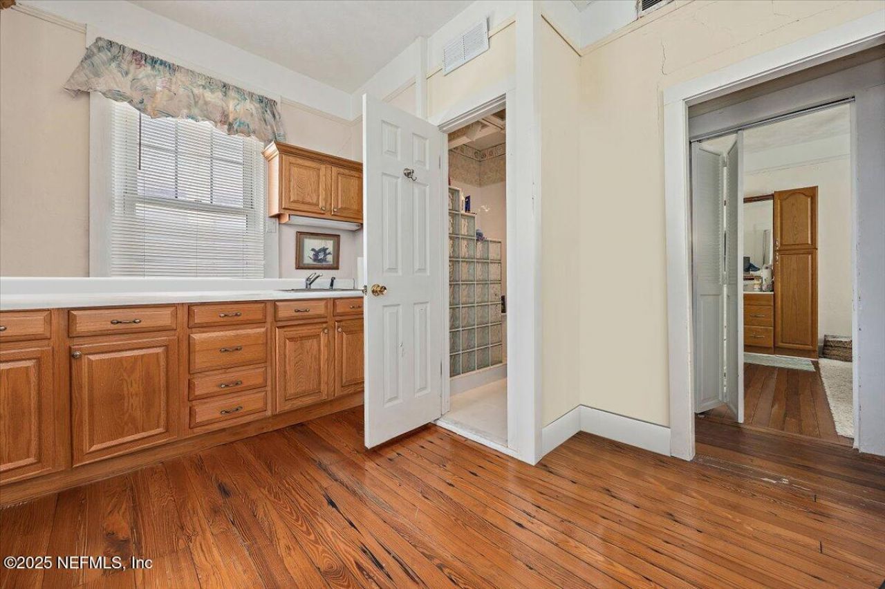 517 Beach Avenue, Atlantic Beach, FL 32233 Photo