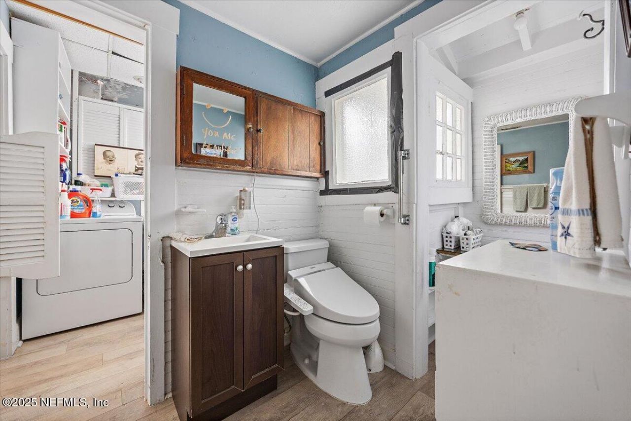 517 Beach Avenue, Atlantic Beach, FL 32233 Photo