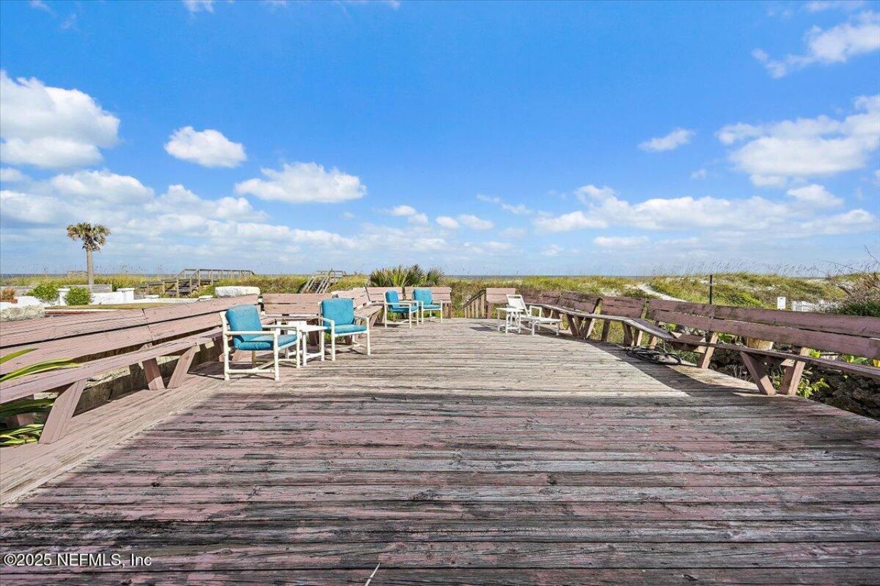 517 Beach Avenue, Atlantic Beach, FL 32233 Photo