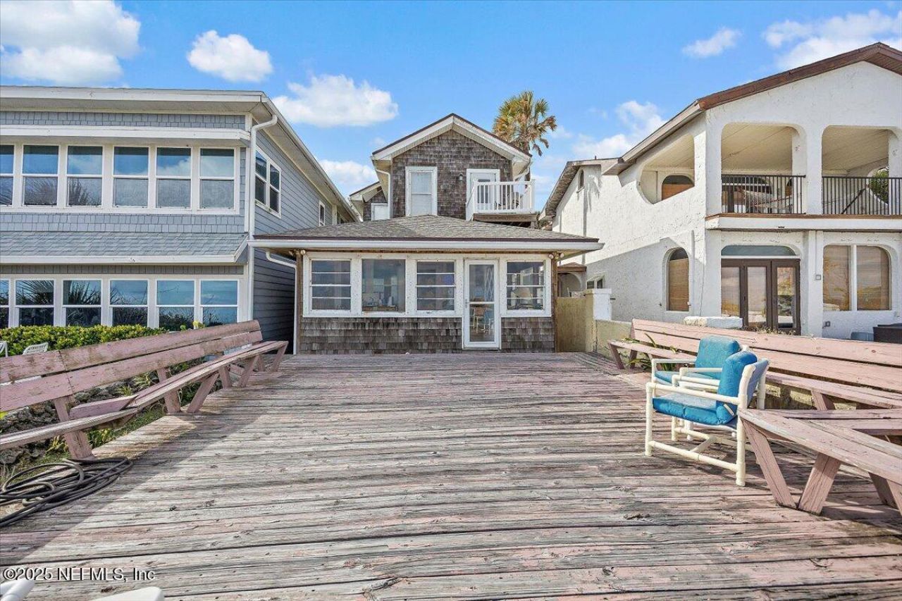 517 Beach Avenue, Atlantic Beach, FL 32233 Photo