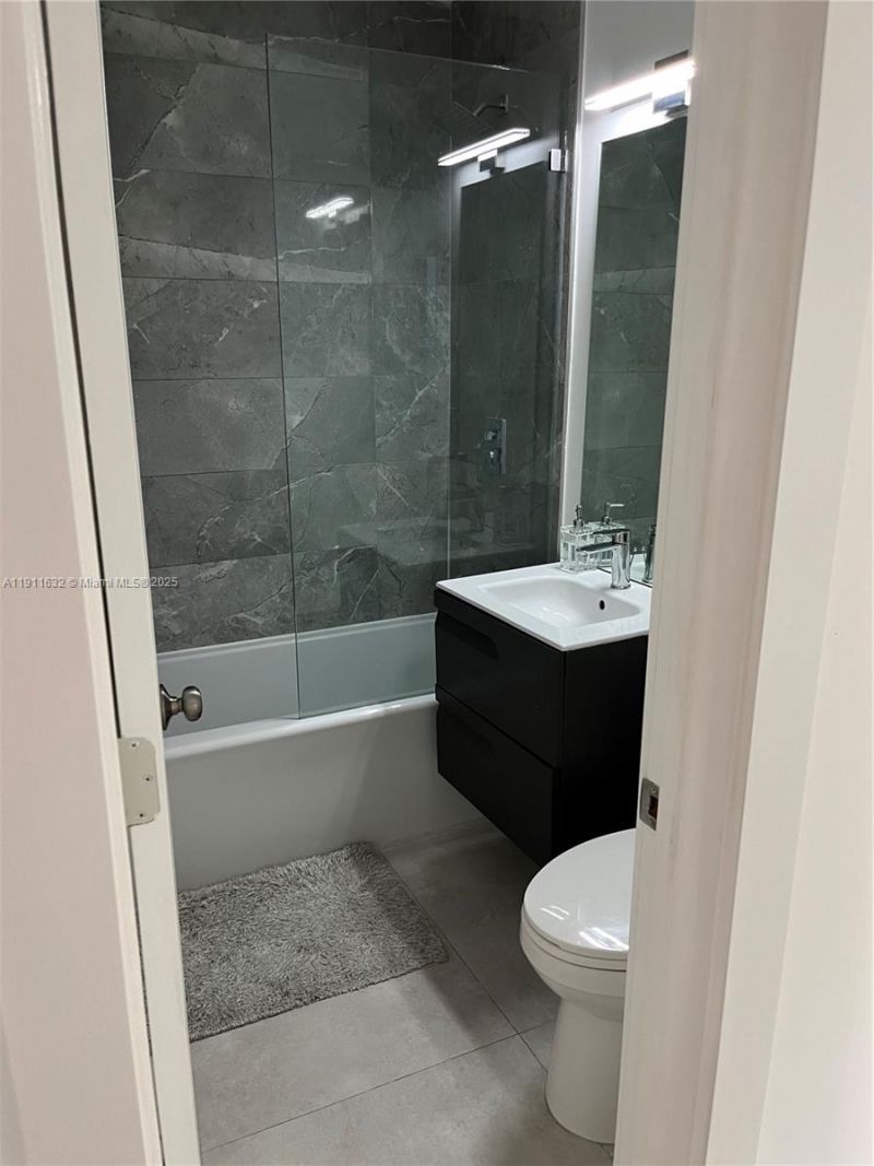 701 SW 9th Ave, Fort Lauderdale, FL 33315 Photo