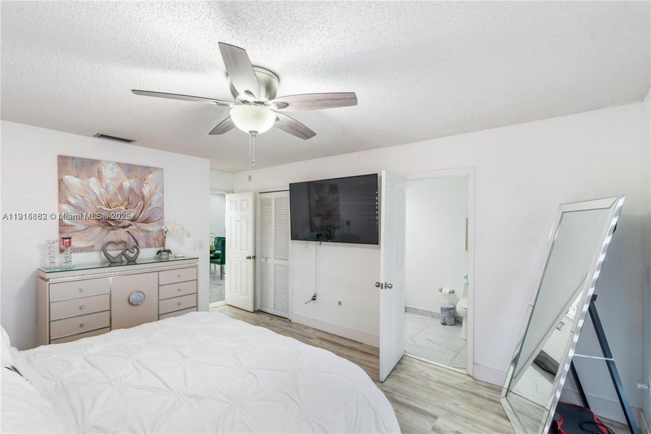 14350 SW 112th Ter, Miami, FL 33186 Photo