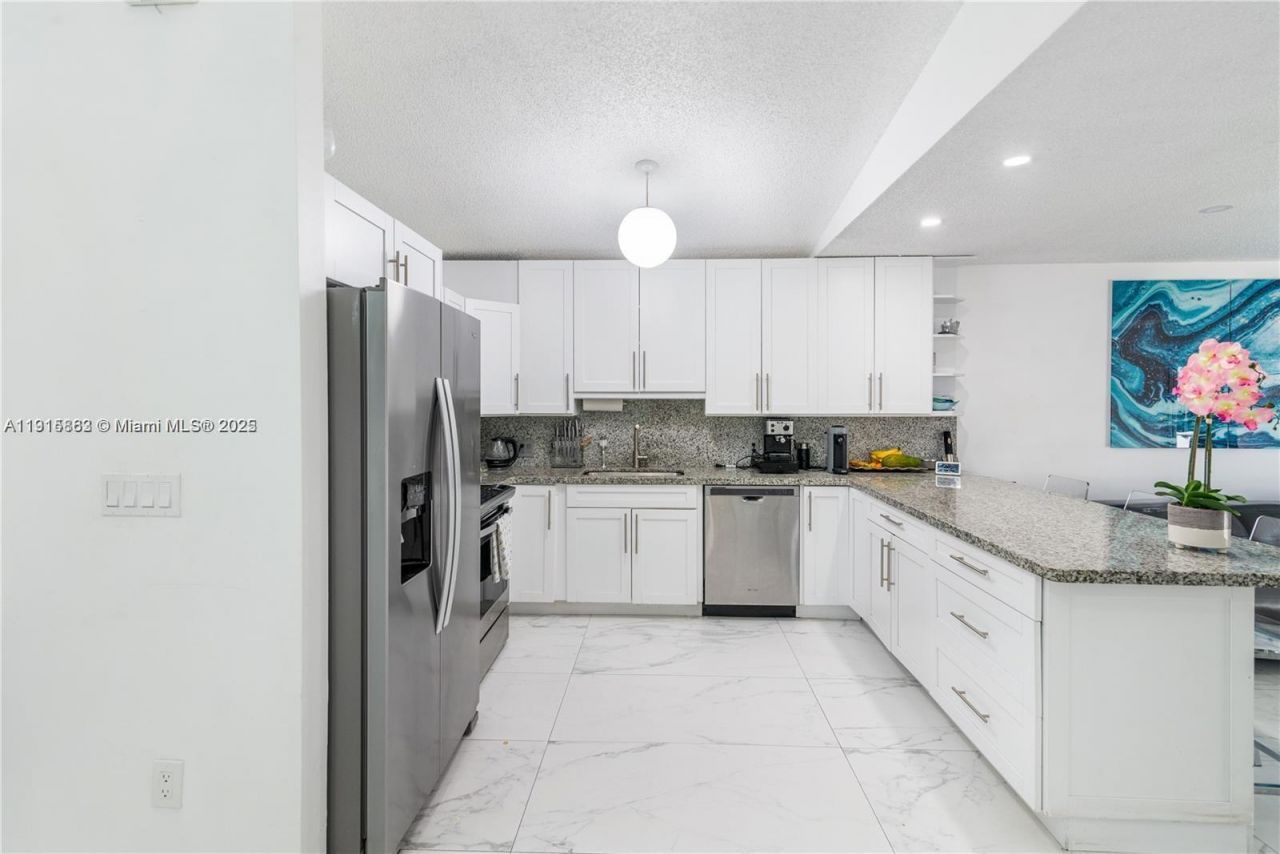 14350 SW 112th Ter, Miami, FL 33186 Photo