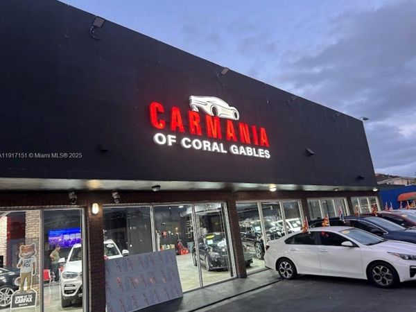 4751 W Flagler St, Miami, FL 33134