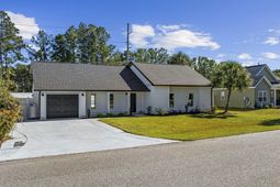 513 Plantation Dr. photo 4